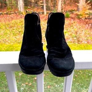 Fly London black suede zip ankle boot.  Size 39